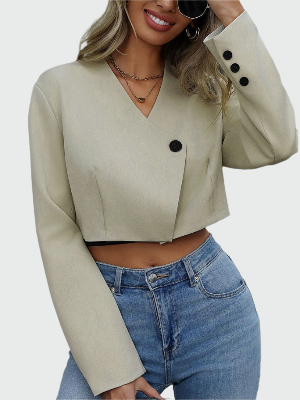 Clara™ – Cropped Chic Blazer