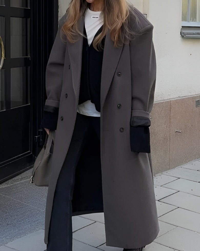 Victoria™ – Timeless Wool Overcoat