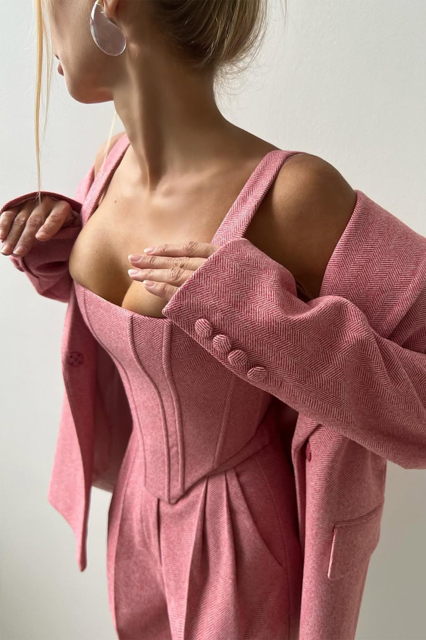 Isabella – Power Elegance Suit