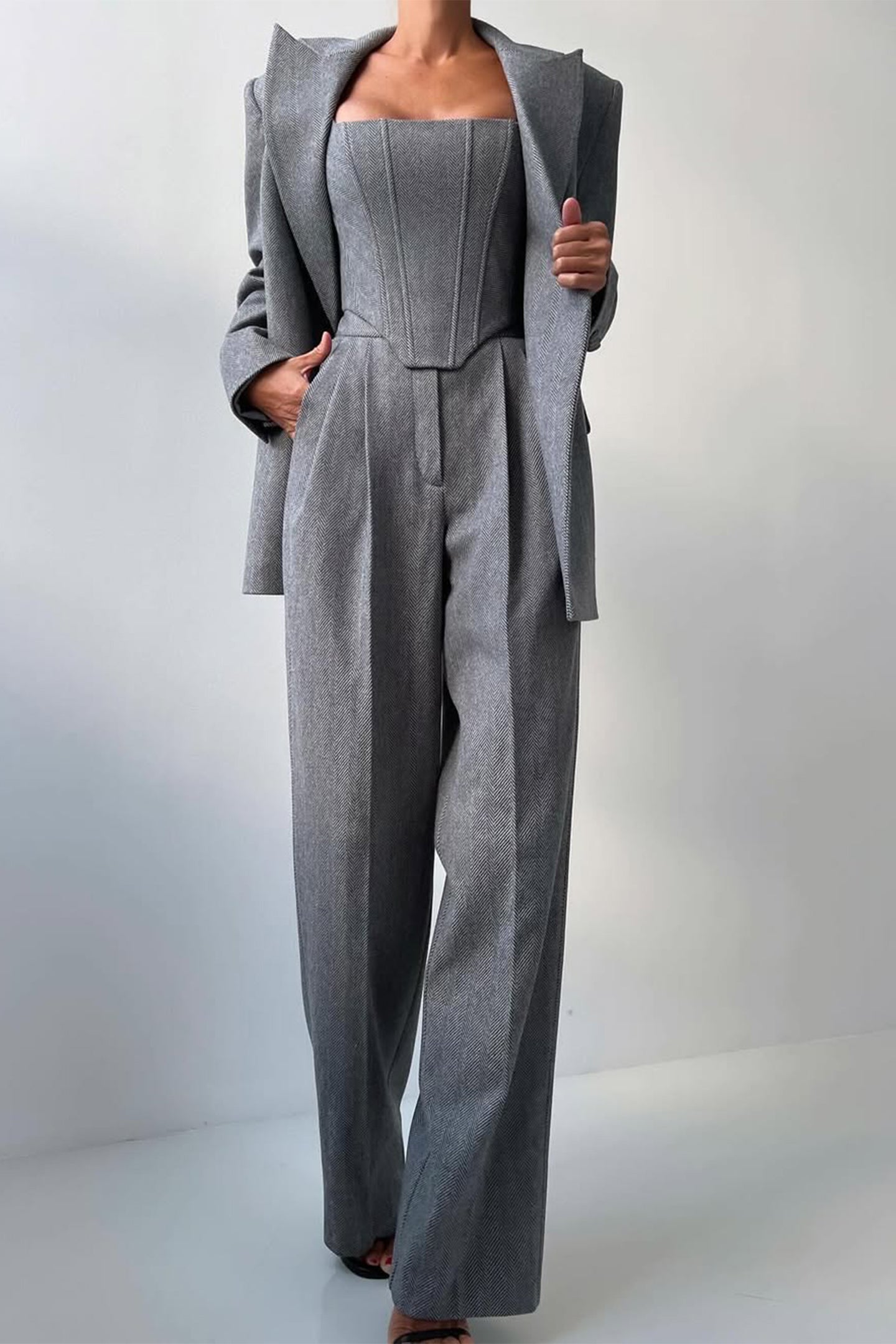 Isabella – Power Elegance Suit