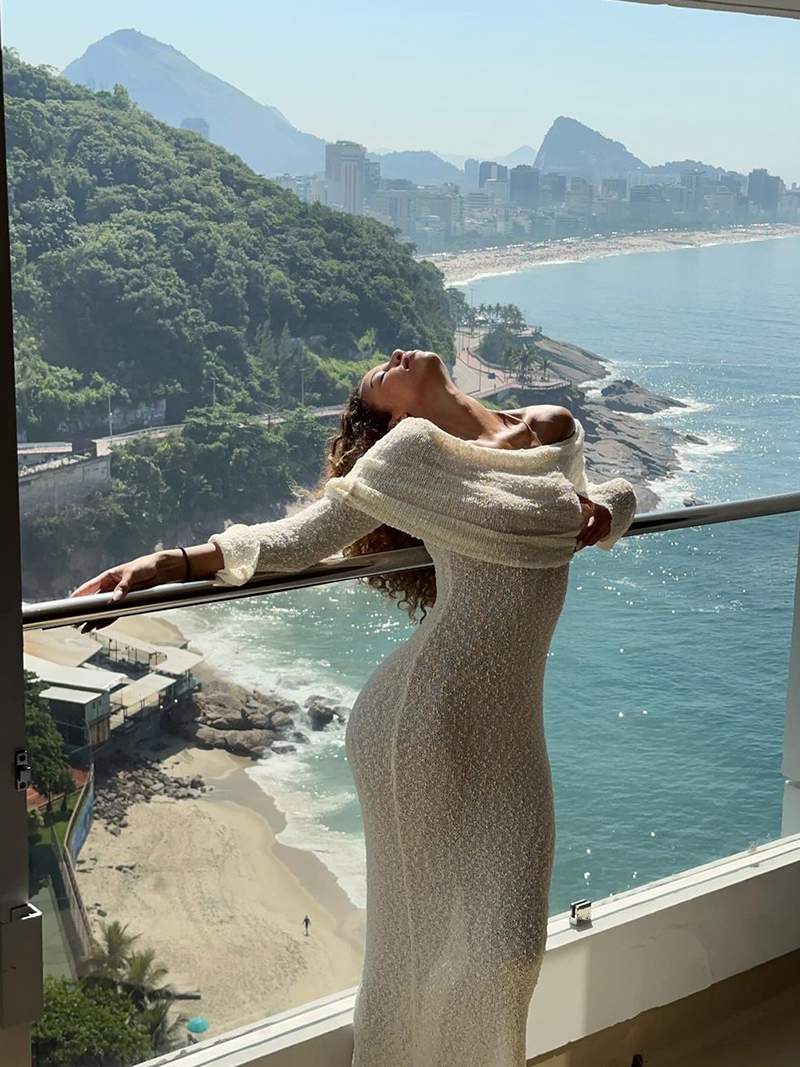 Serena™ – Off-Shoulder Dress