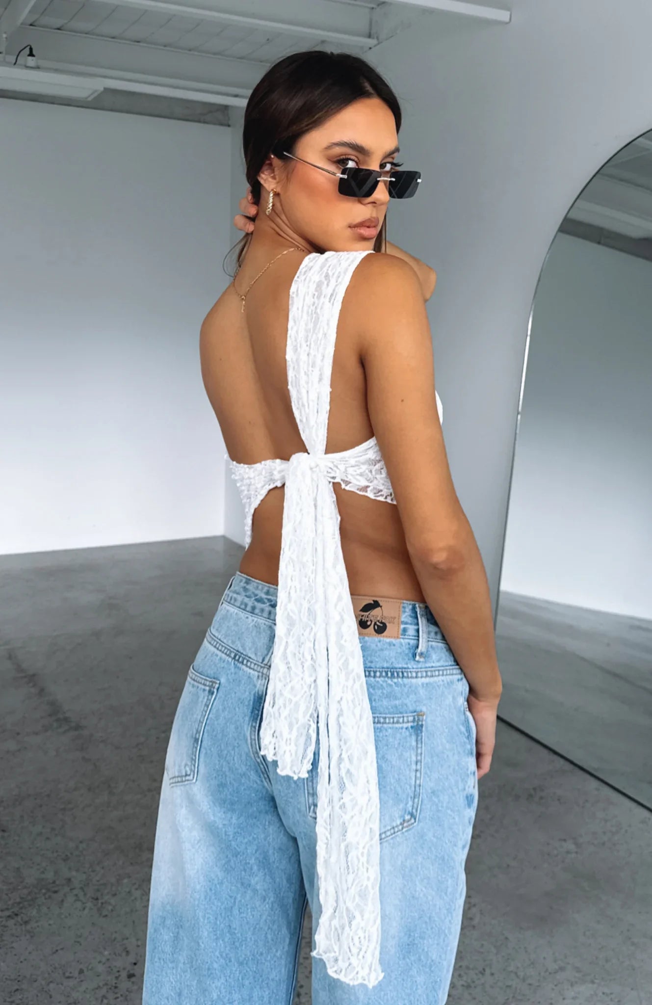 Sylvie – Sunshine Lace One-Shoulder