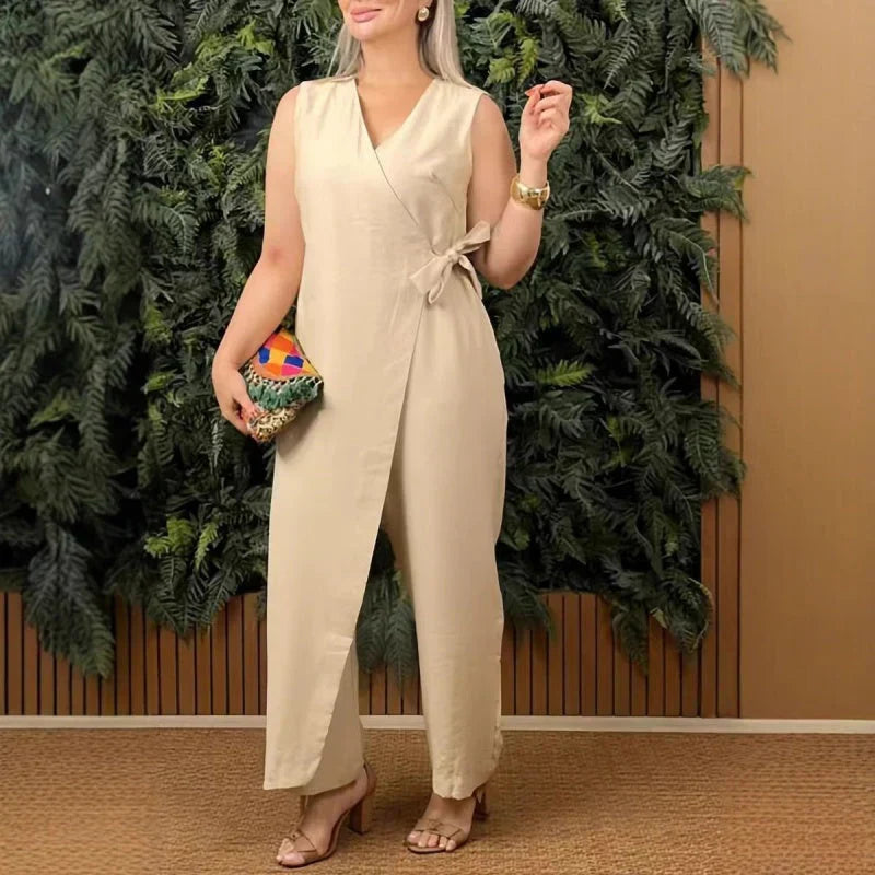 Isabelle - Elegant V-Neck Jumpsuit
