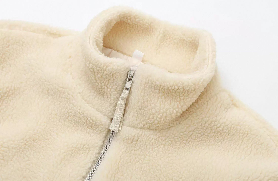Clara – Cozy Sherpa Jacket