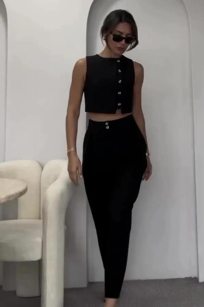 Ivory Sculpted Two-Piece Set