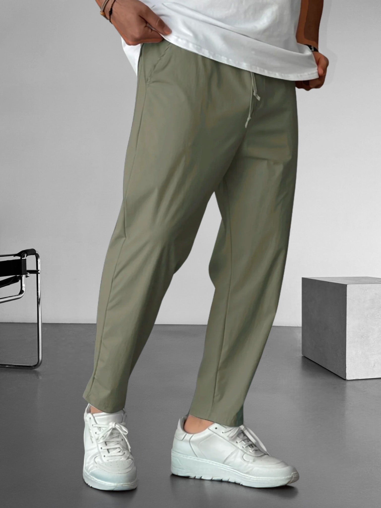 Jason - Essential Tapered Drawstring Trousers