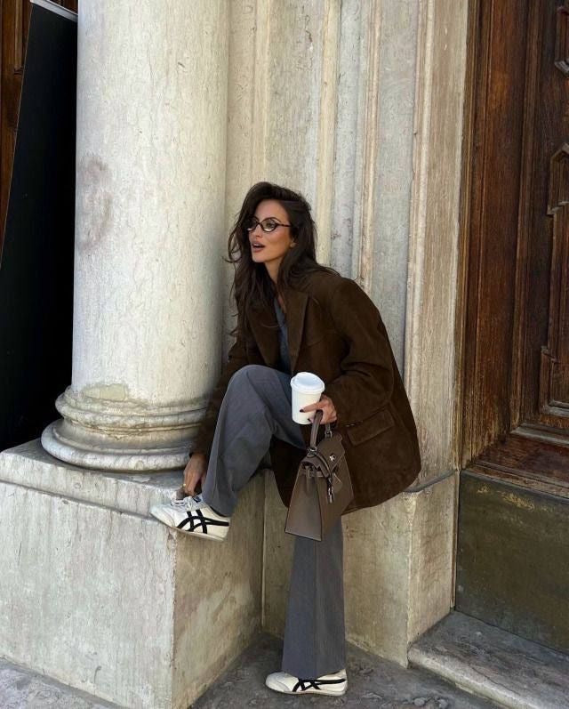 Serena – Mocha Suede Blazer